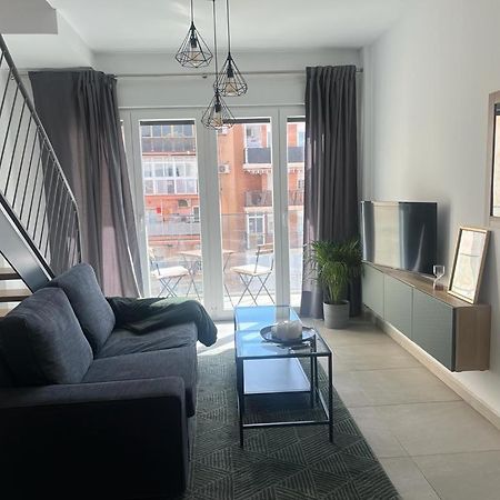 Love Rent4 Malaga Loft Luaran gambar
