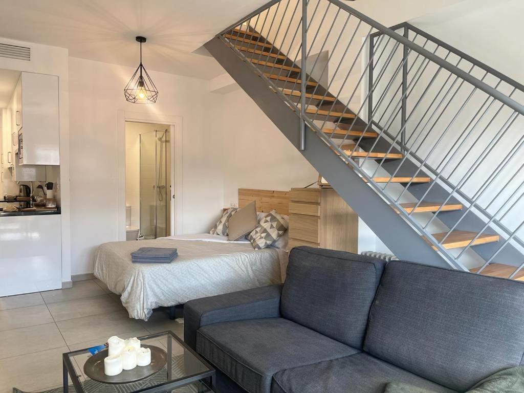 Love Rent4 Malaga Loft Luaran gambar