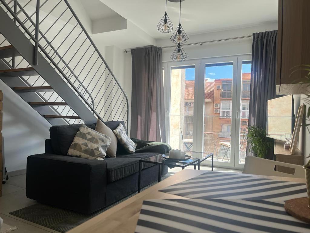 Love Rent4 Malaga Loft Luaran gambar