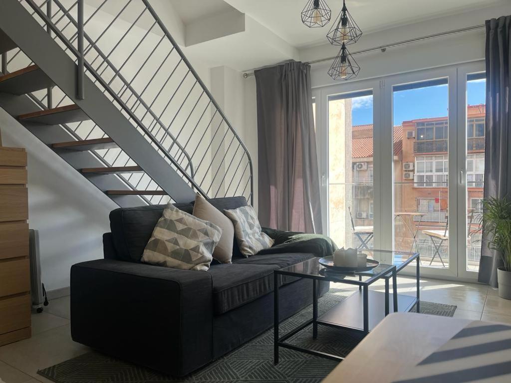 Love Rent4 Malaga Loft Luaran gambar